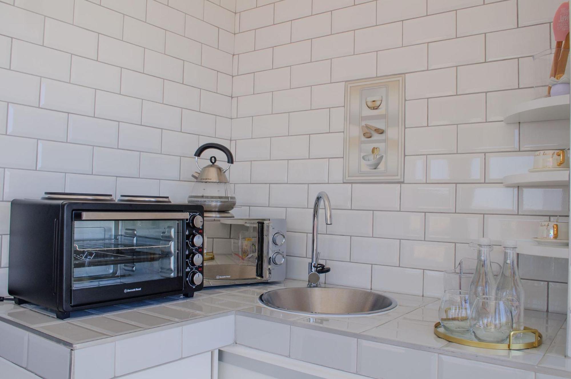 Shark Island Guesthouse Lüderitz エクステリア 写真