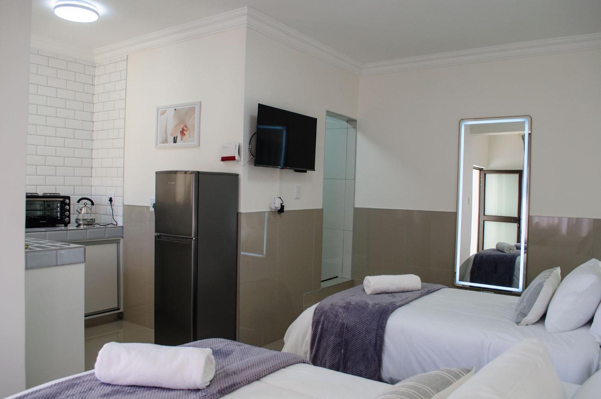 Shark Island Guesthouse Lüderitz エクステリア 写真