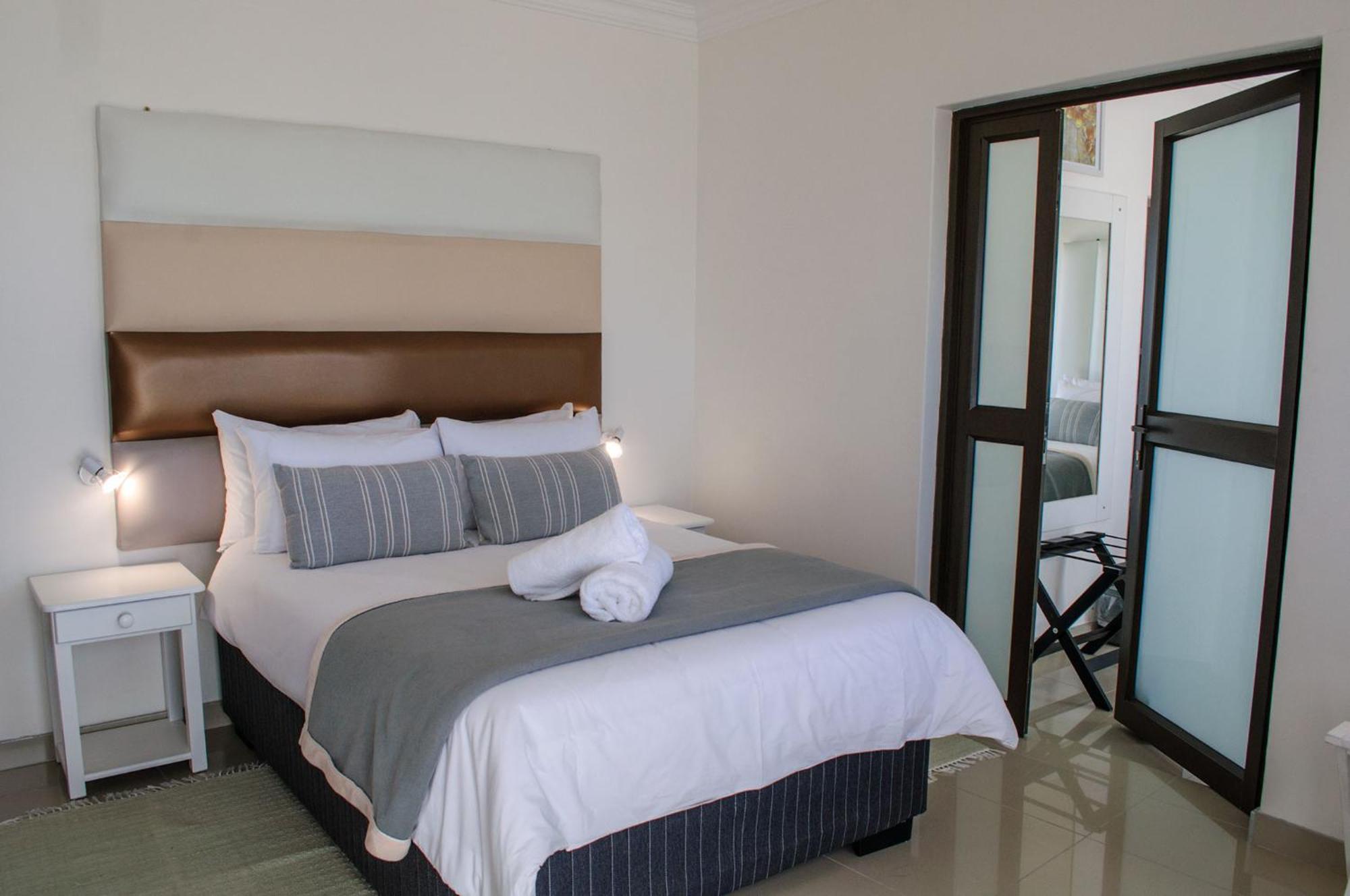 Shark Island Guesthouse Lüderitz エクステリア 写真